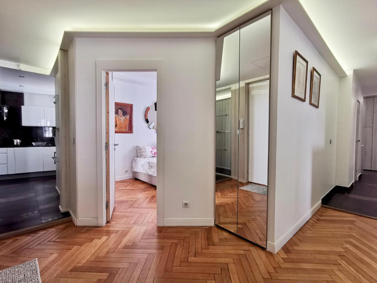 Luxury Baquis Apartment นีซ ภายนอก รูปภาพ