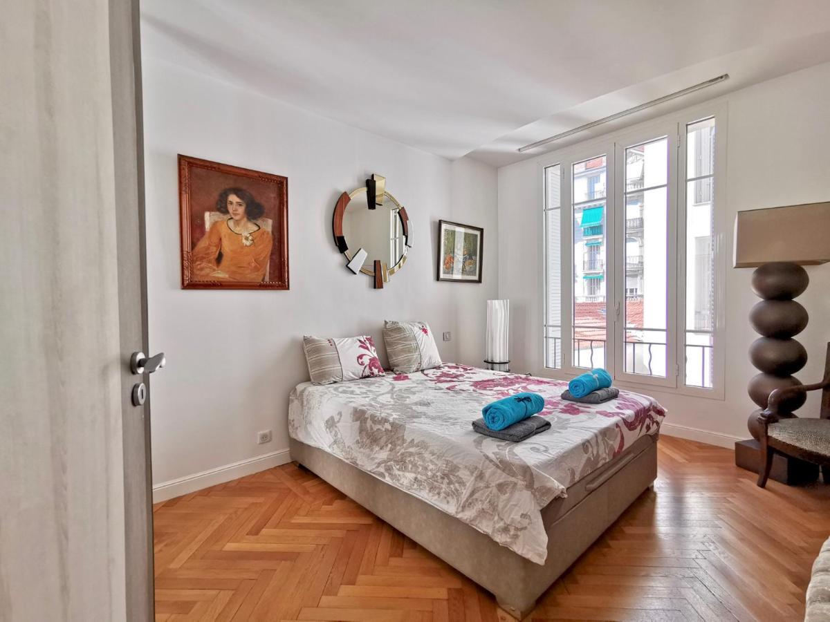 Luxury Baquis Apartment นีซ ภายนอก รูปภาพ