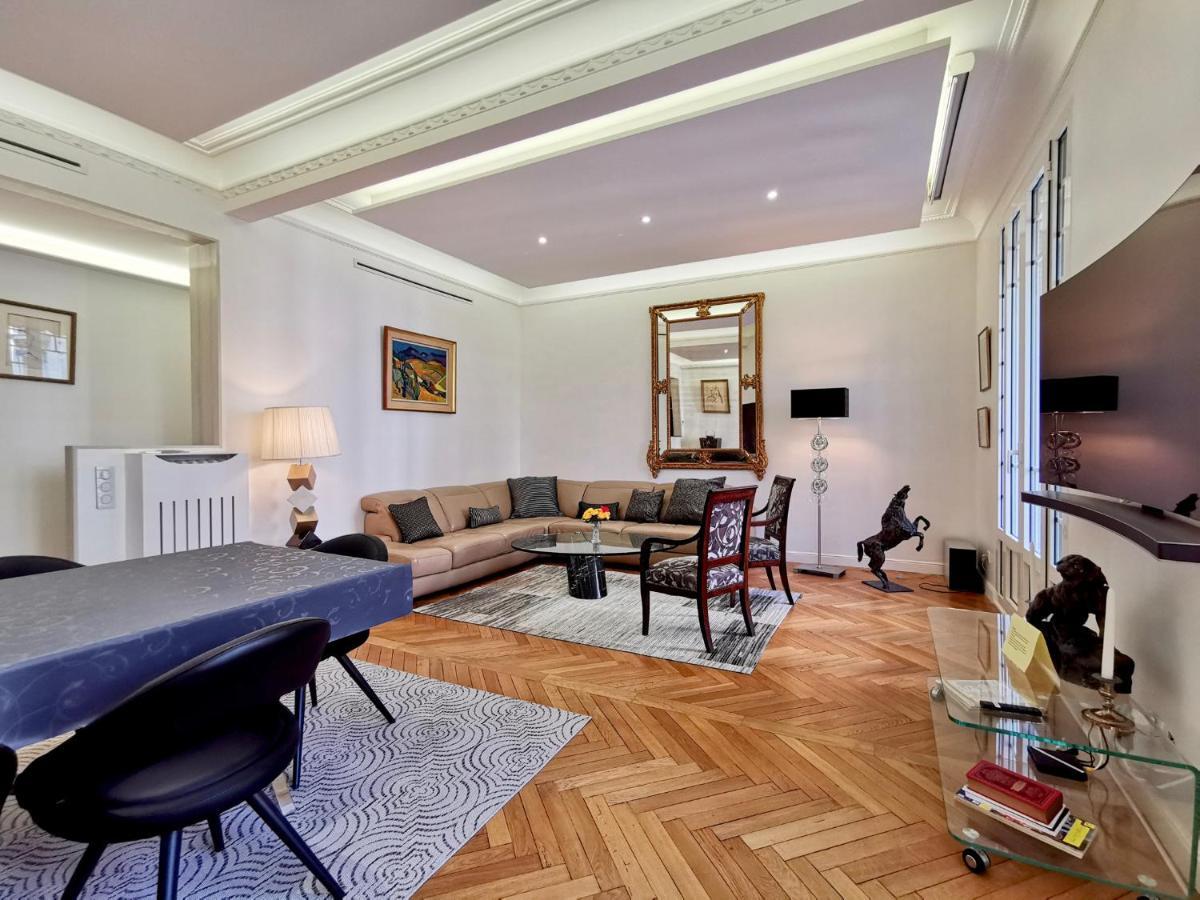 Luxury Baquis Apartment นีซ ภายนอก รูปภาพ